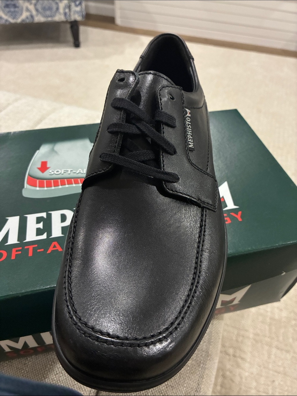 Mephisto Black Leather Lace-Up Oxford Shoes - Picture 3 of 6
